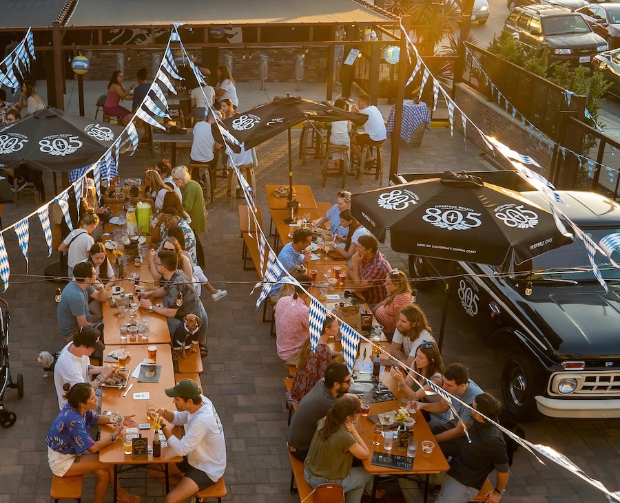 Firestone Walker patio - Illinois Brewing